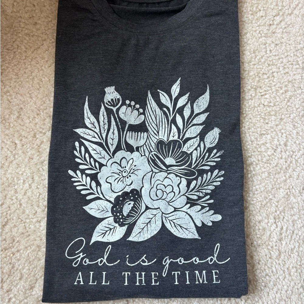 Gray Floral Graphic T-Shirt
